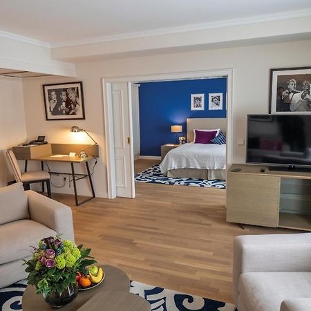Vila Vita Rosenpark Marburg Bagian luar foto A suite at the Hotel