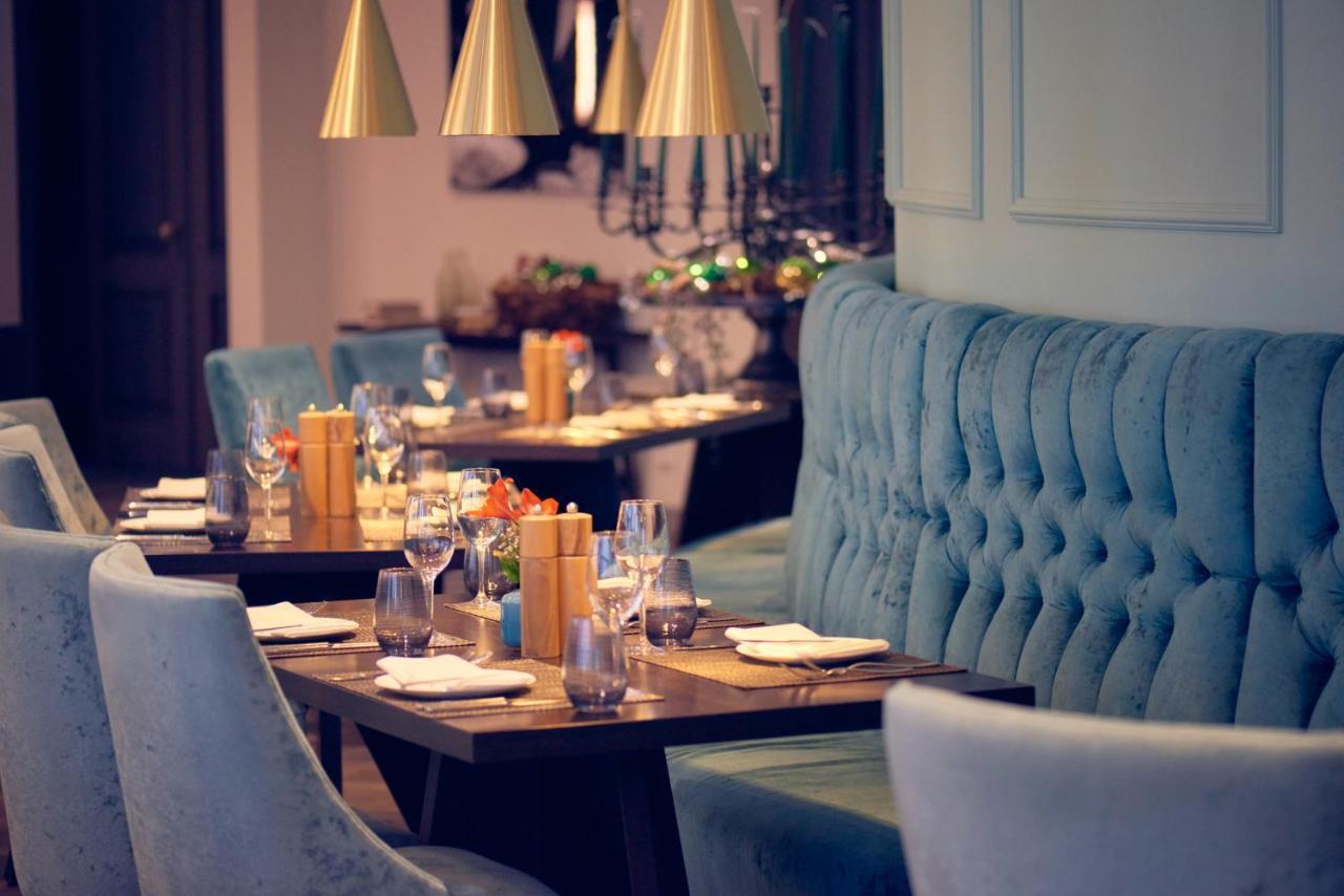 Vila Vita Rosenpark Marburg Bagian luar foto Restaurant