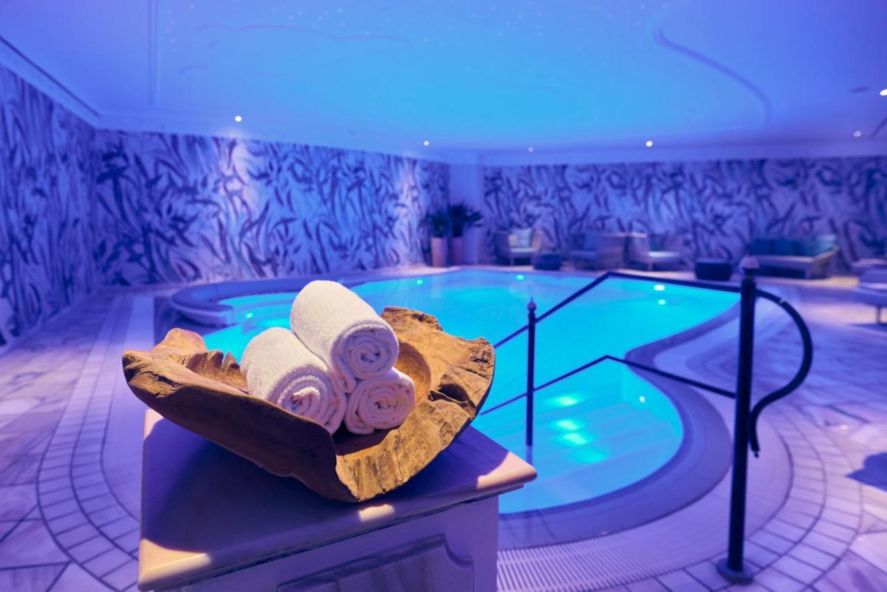 Vila Vita Rosenpark Marburg Bagian luar foto The spa at the Hotel