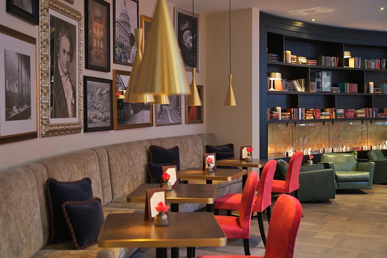Vila Vita Rosenpark Marburg Bagian luar foto The Lounge at the Hotel